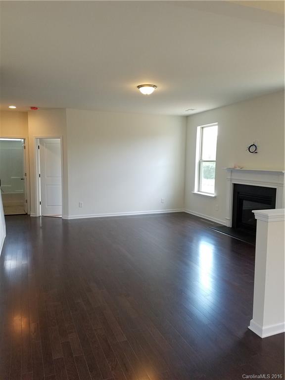 Wellington Chase - Residential