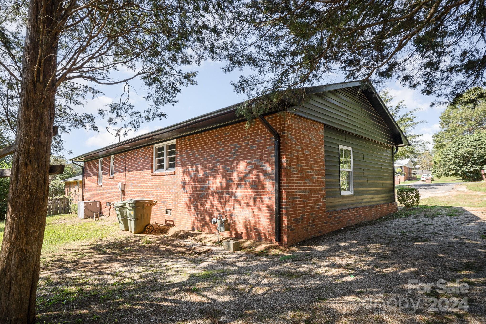 Cedar Grove - Residential