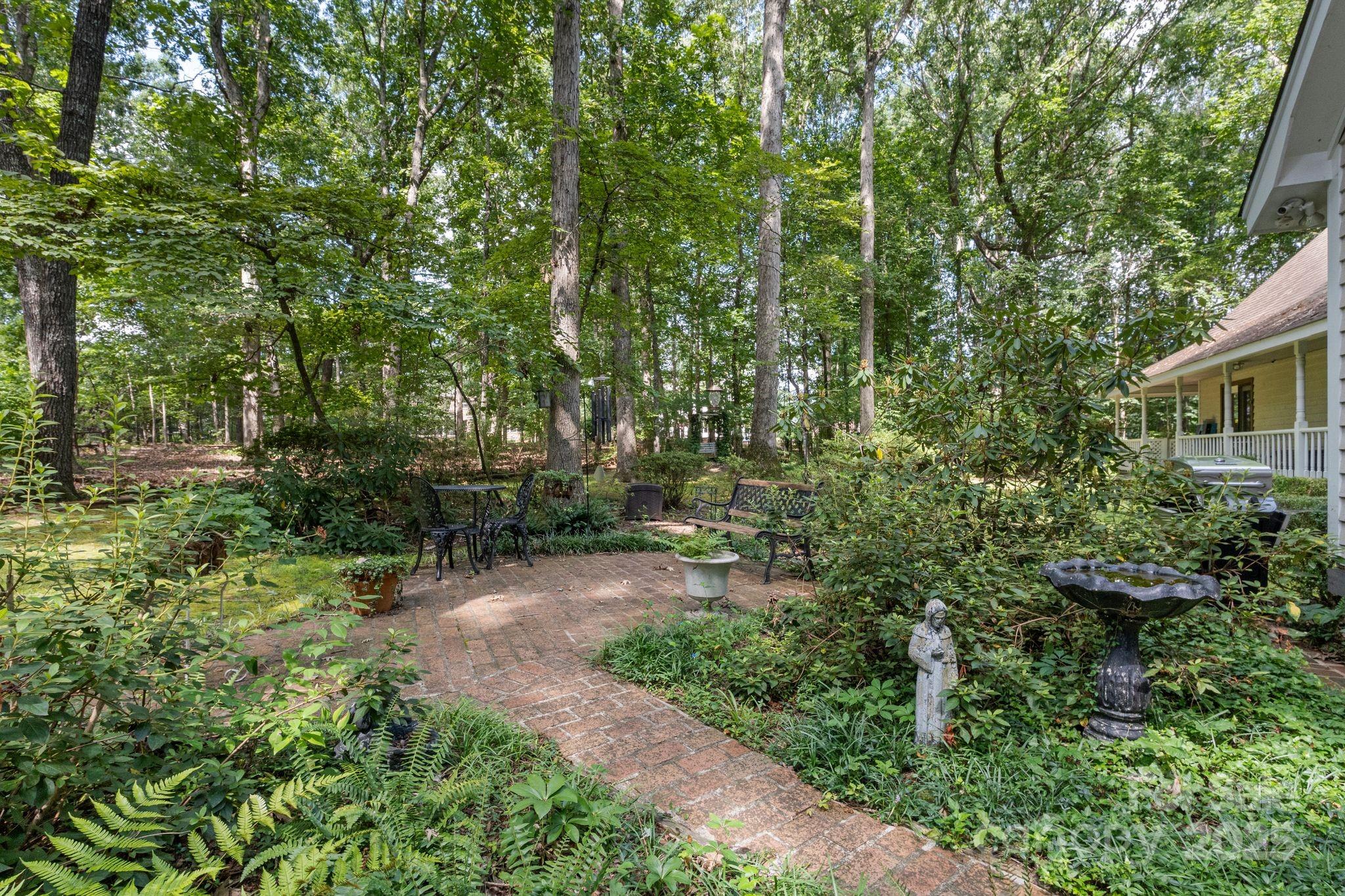 110 Amanda Drive