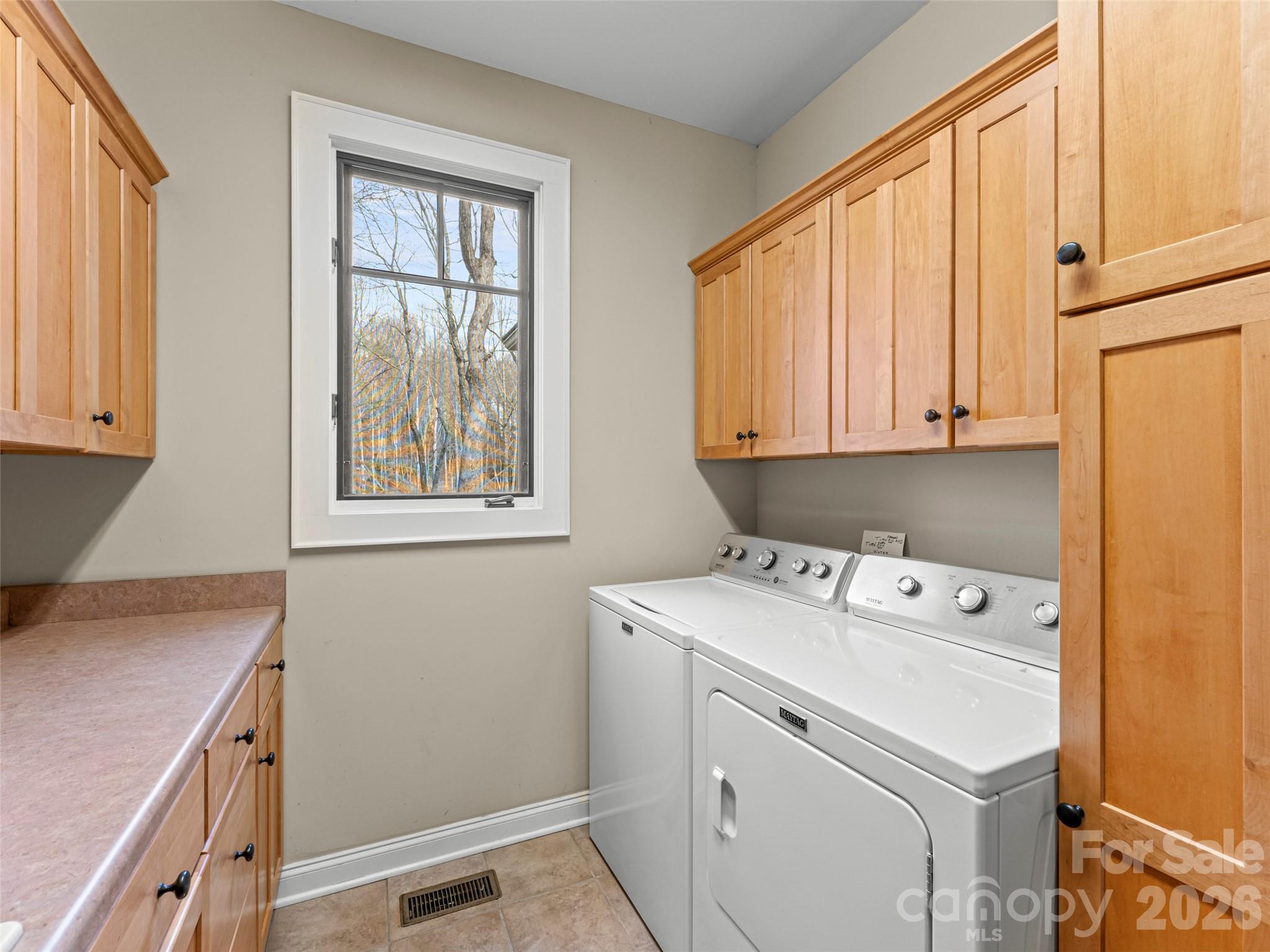 Connestee Falls - Residential