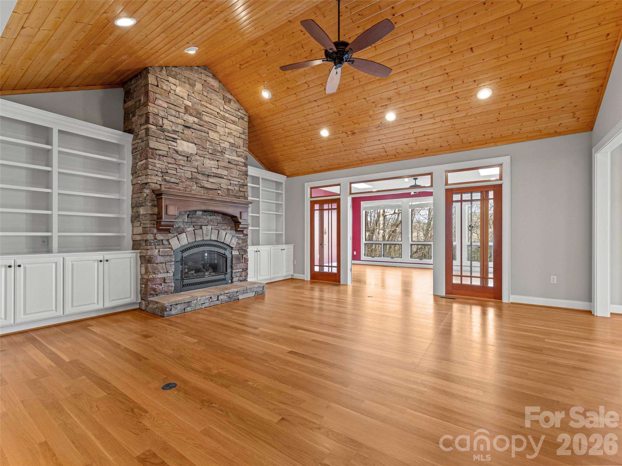 Connestee Falls - Residential