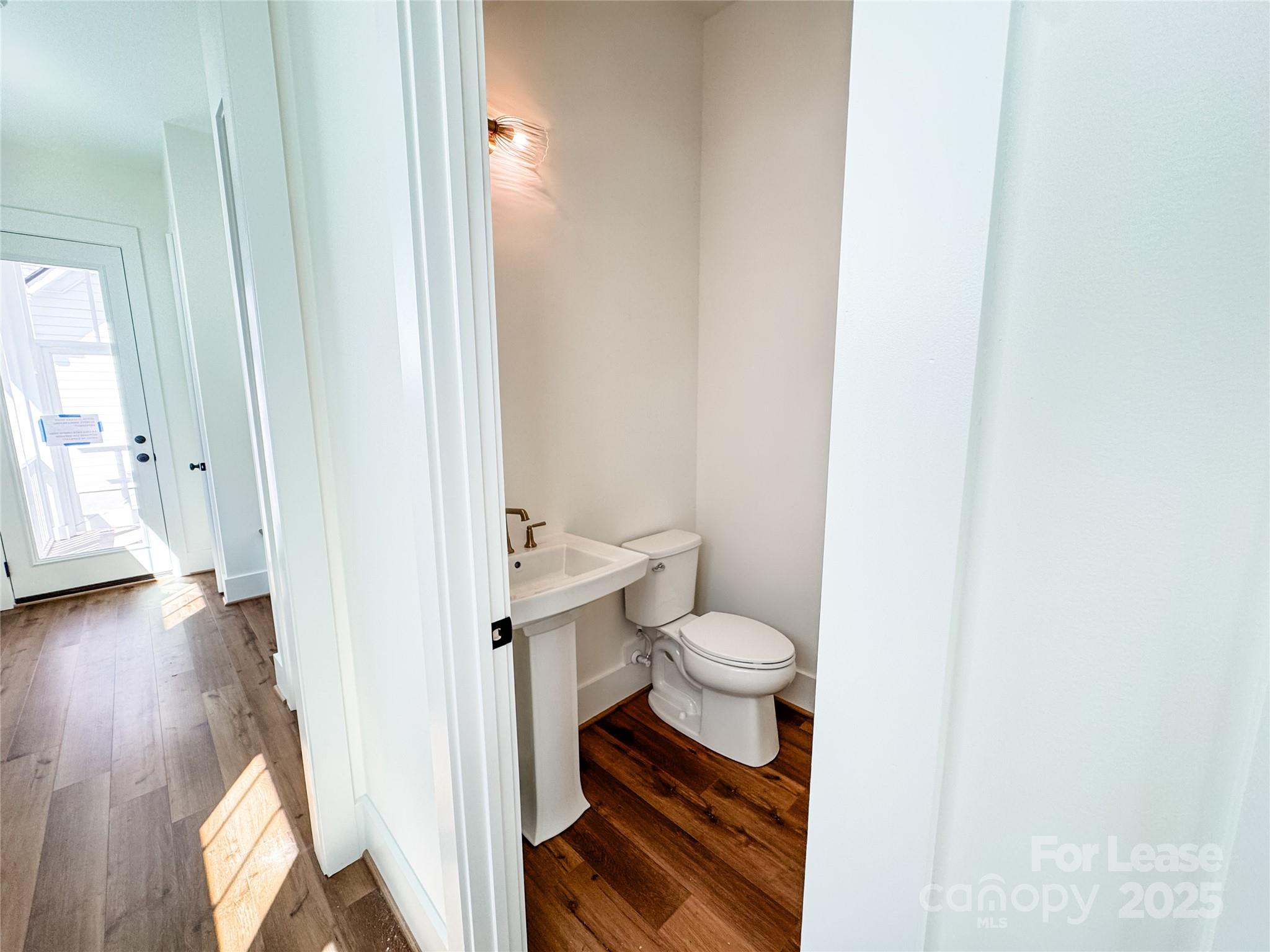 Cottages at Springfield Town Center - Residential Lease