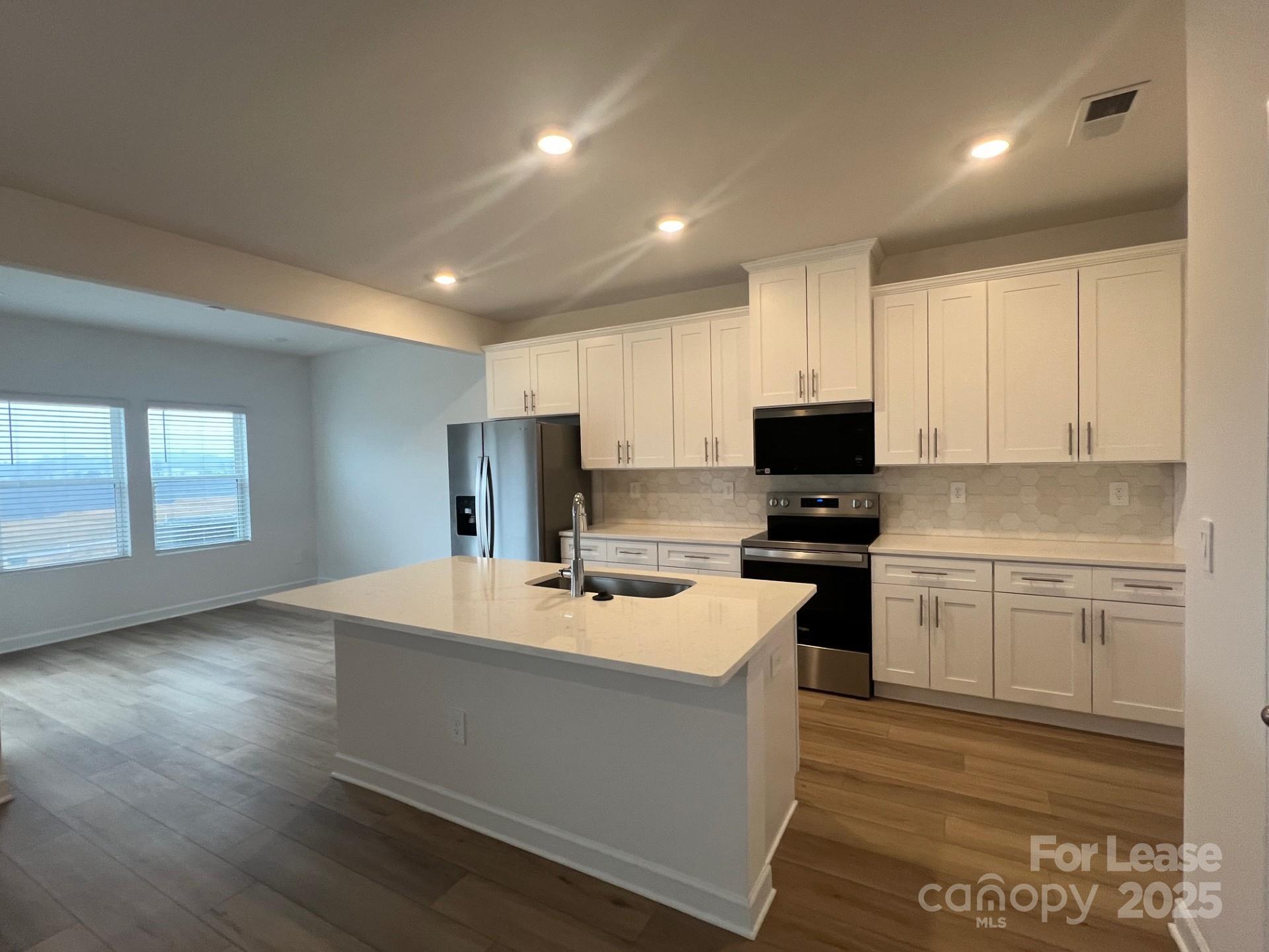 1432 Wildflower Street