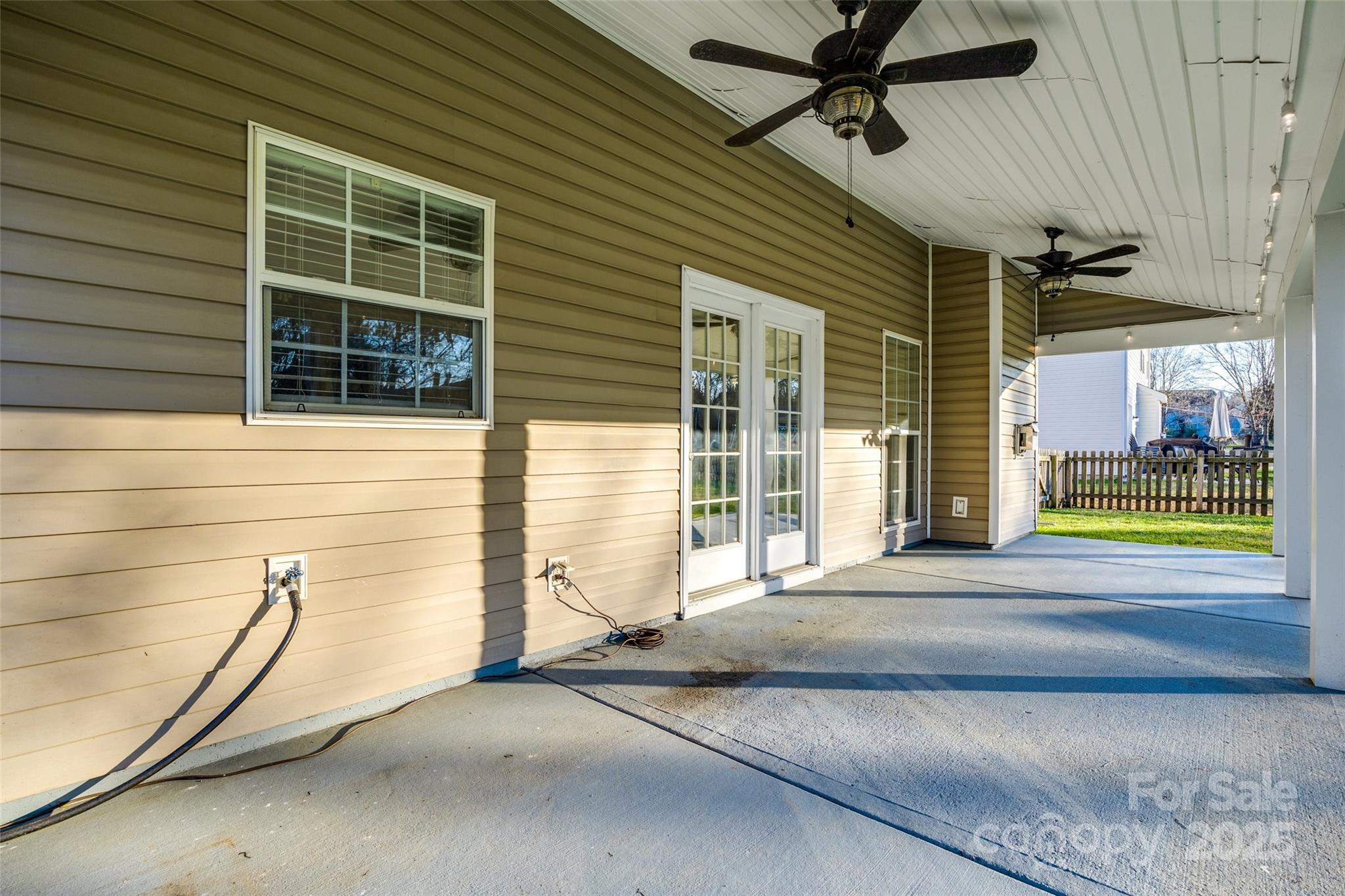 Rocky River Crossing - Residential