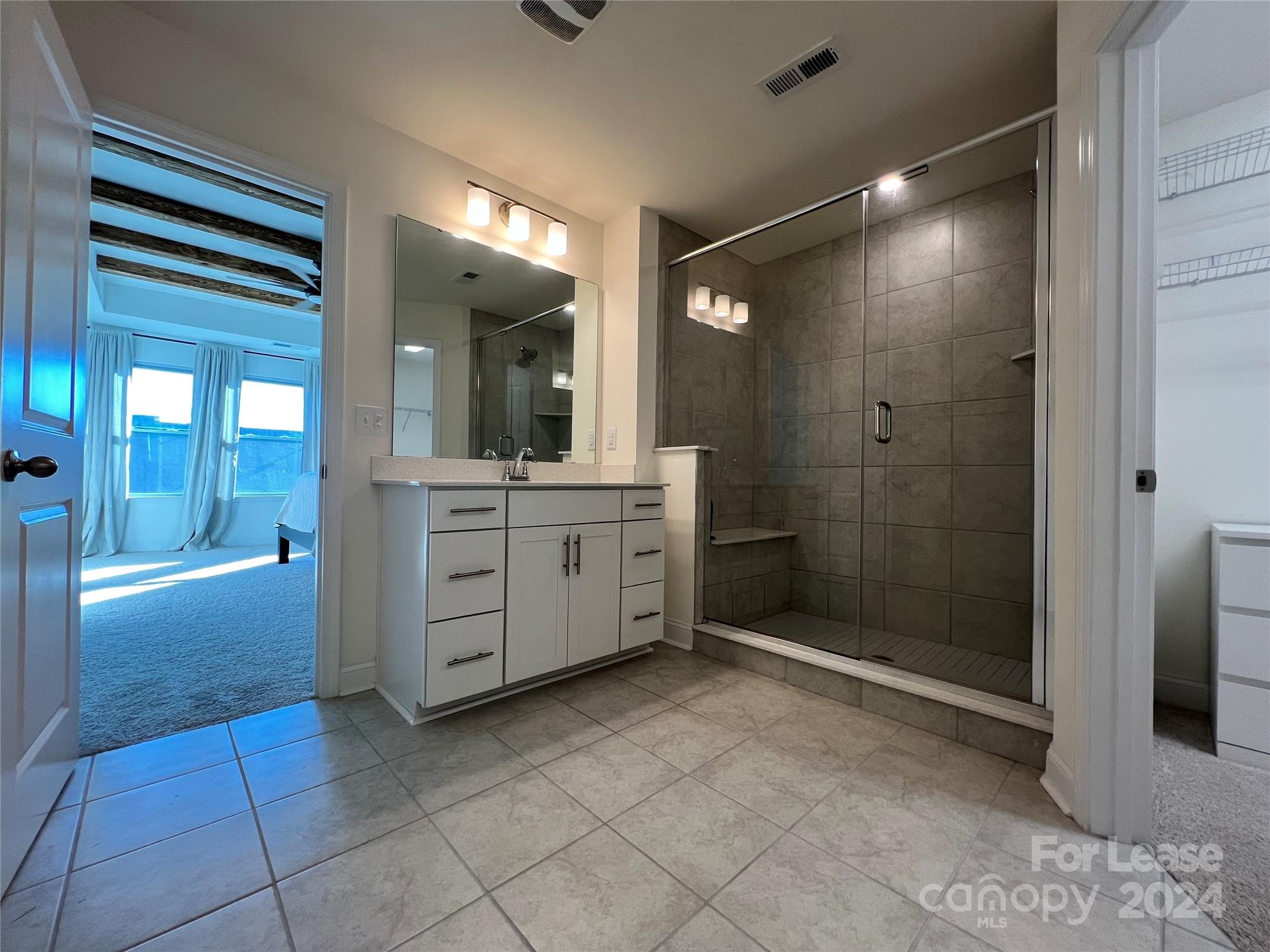 Paddlers Cove - Residential Lease