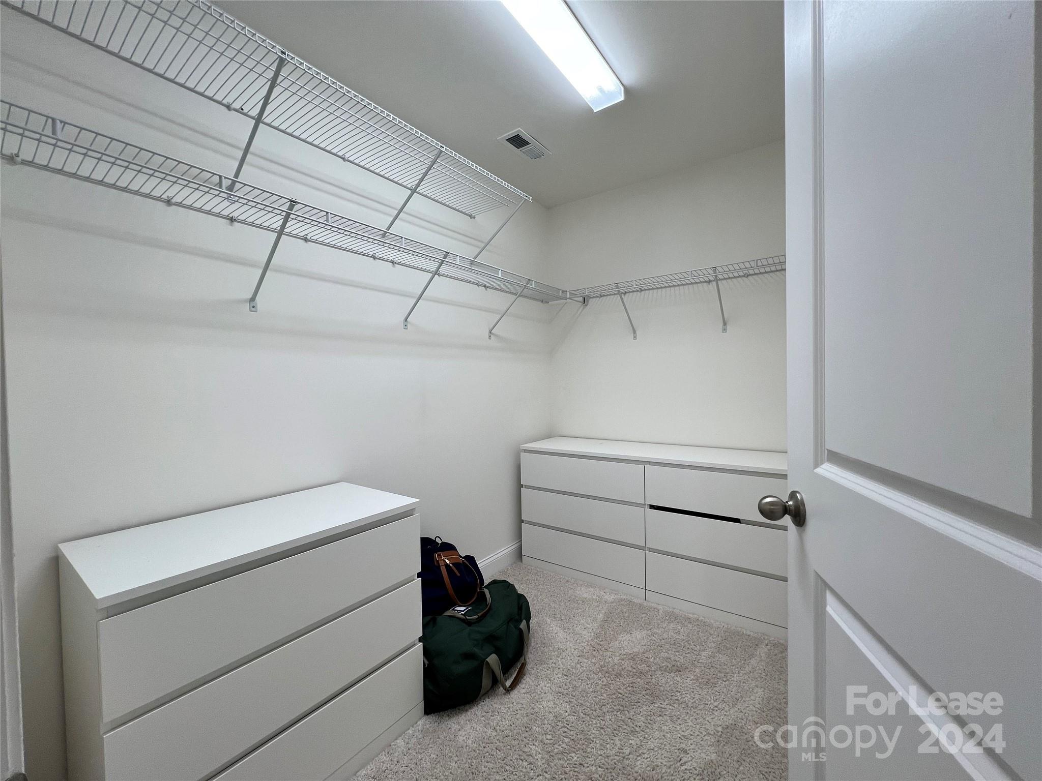 Paddlers Cove - Residential Lease