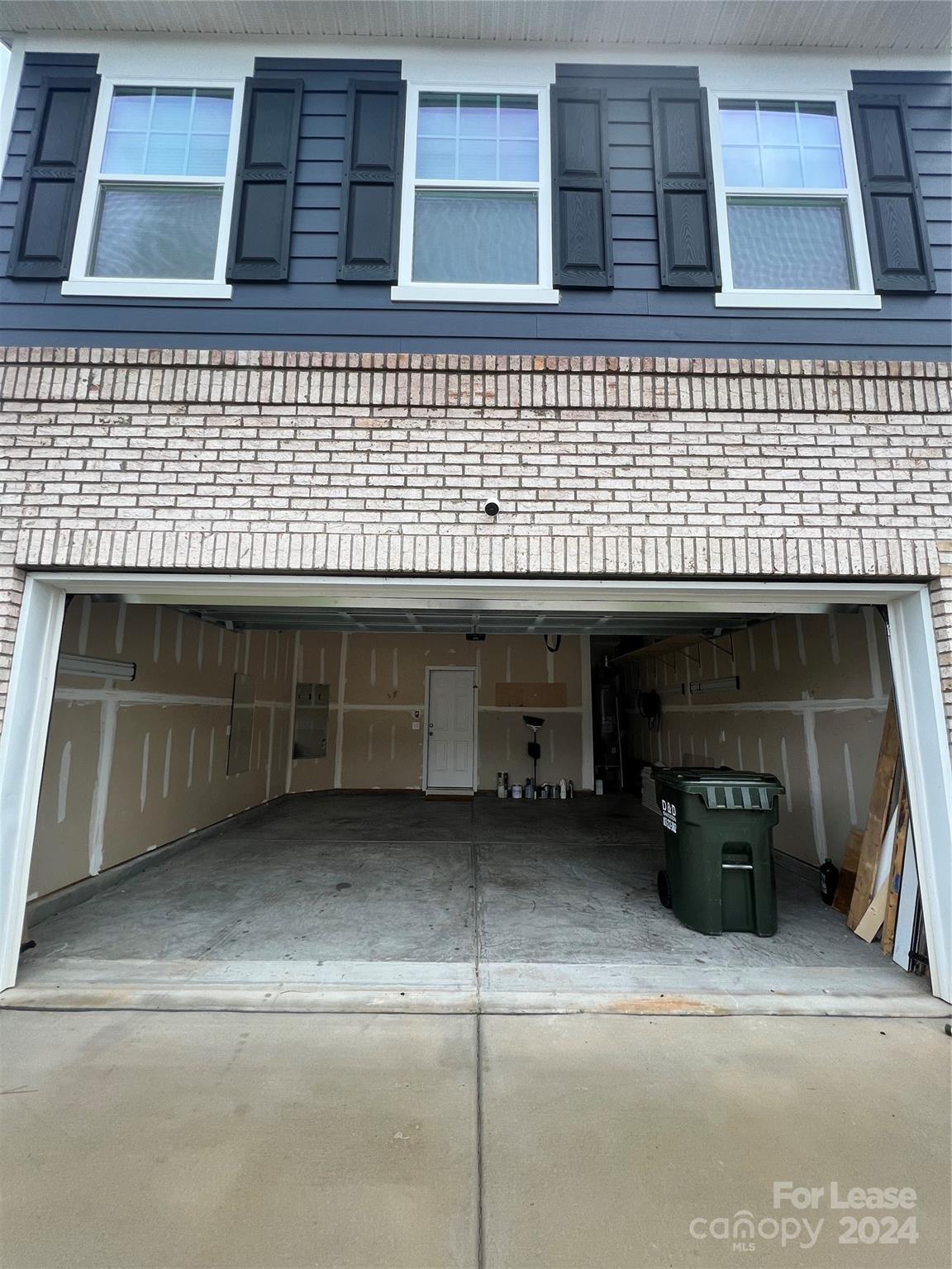 Paddlers Cove - Residential Lease