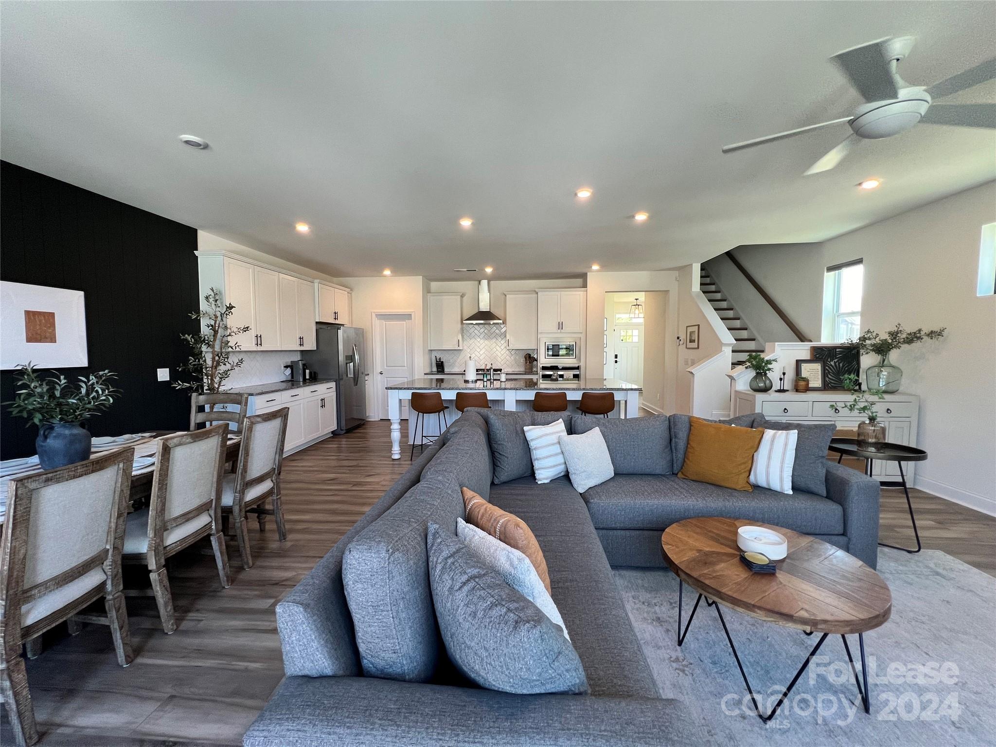 Paddlers Cove - Residential Lease