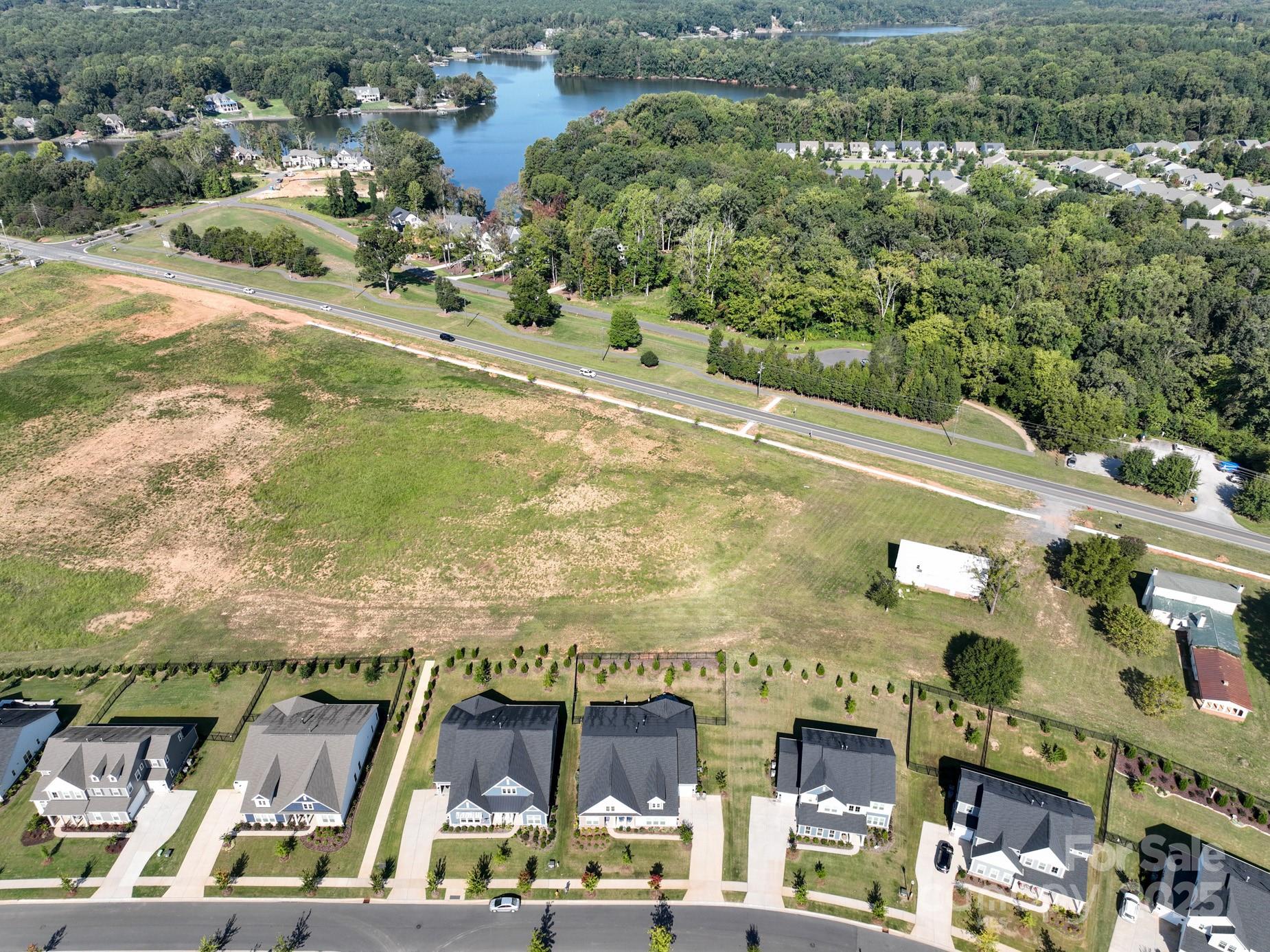 McLean - South Shore - Residential