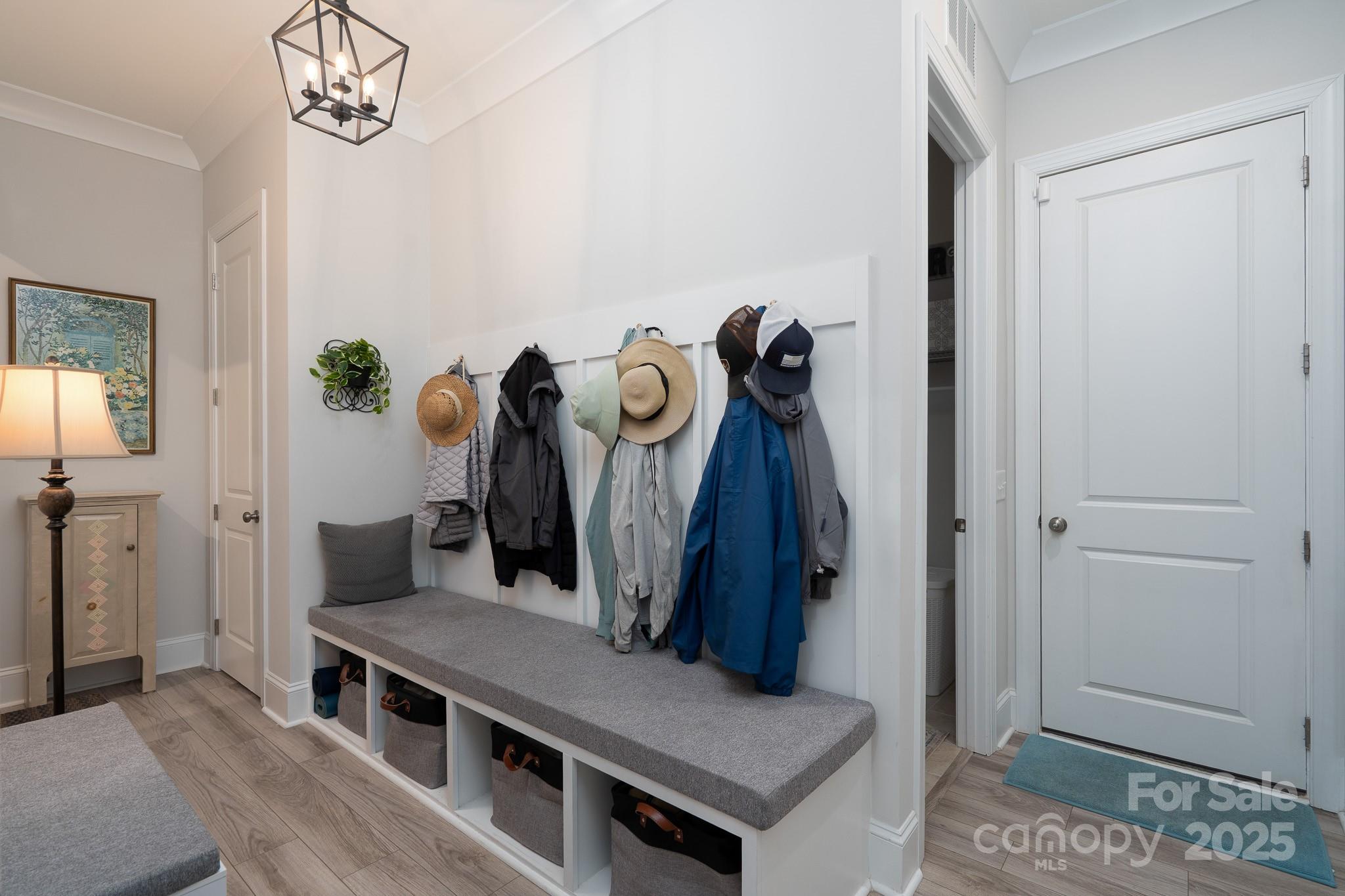 McLean - South Shore - Residential