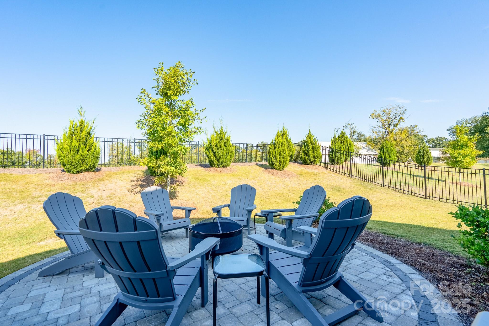 McLean - South Shore - Residential