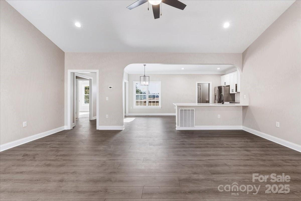 5624 NC 152 Highway E