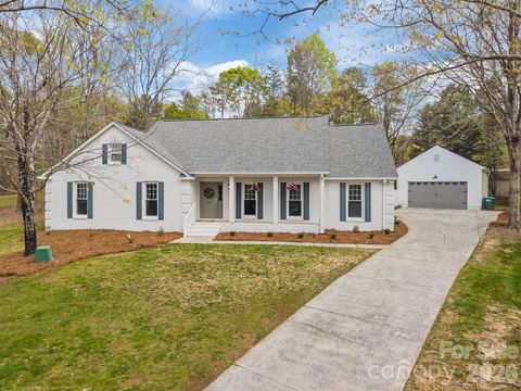 304 Epperstone Lane Matthews NC 28105