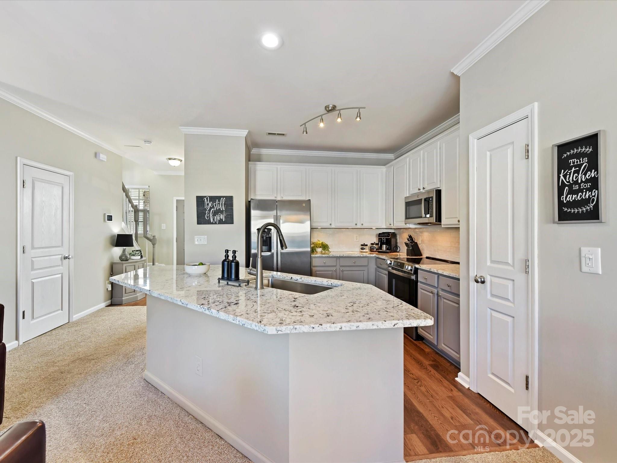 Fieldstone - Residential