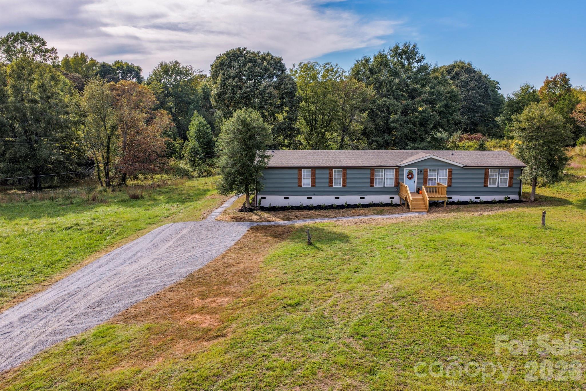 2909 Wood Road