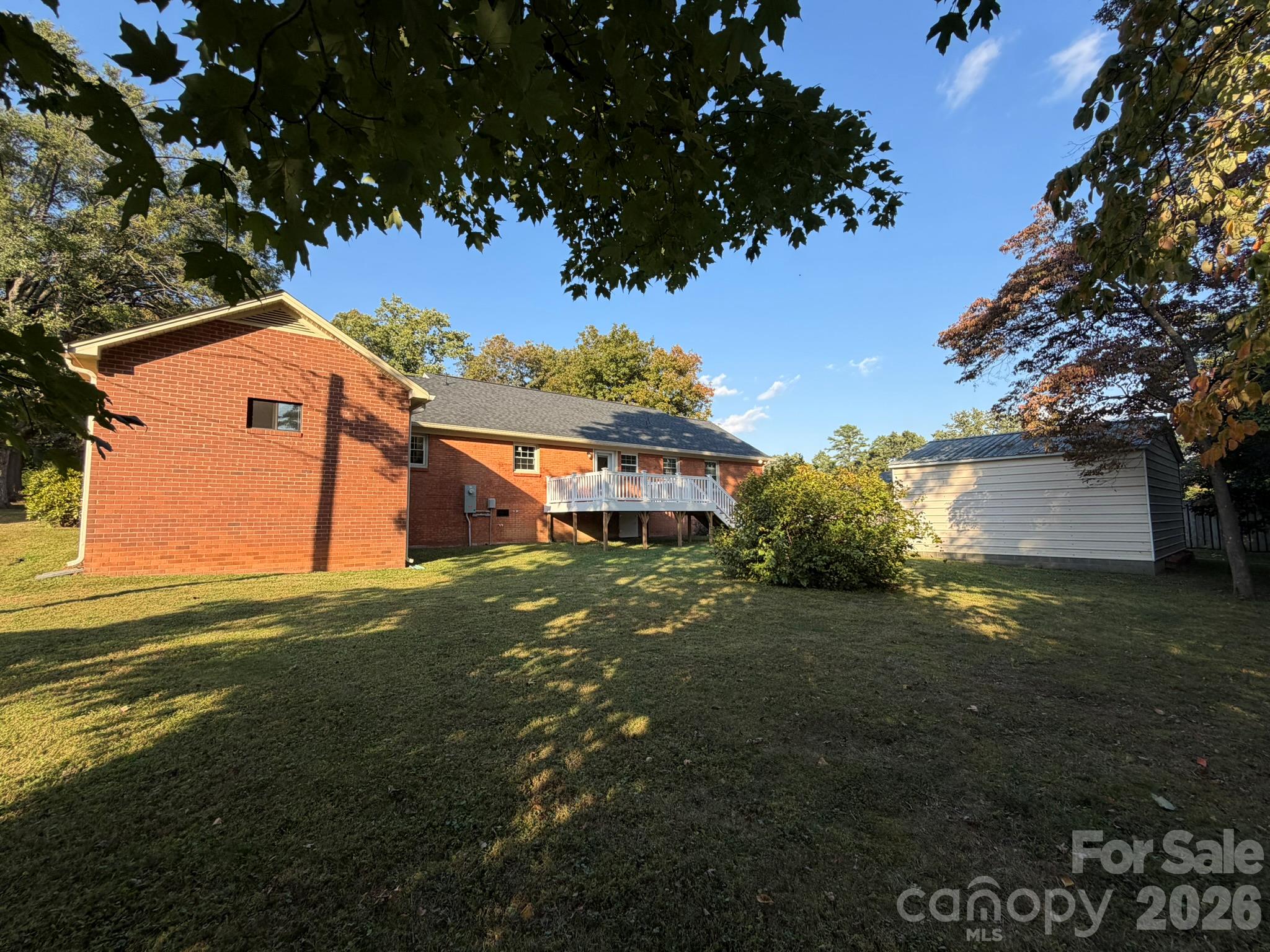 204 General J E Johnston Street