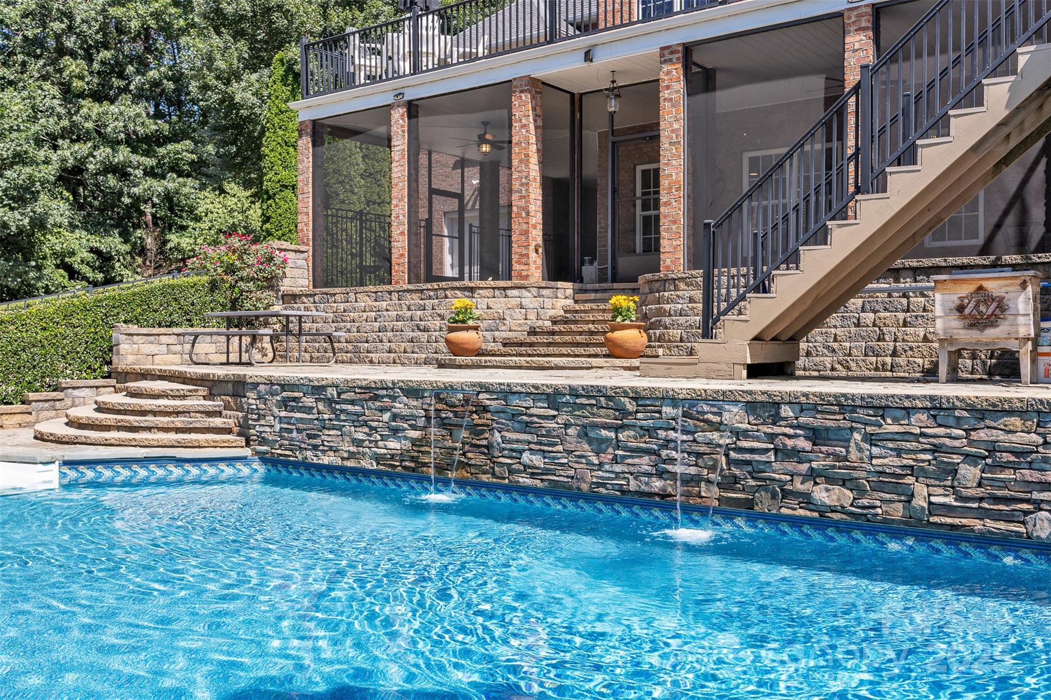 Shoal Creek - Residential