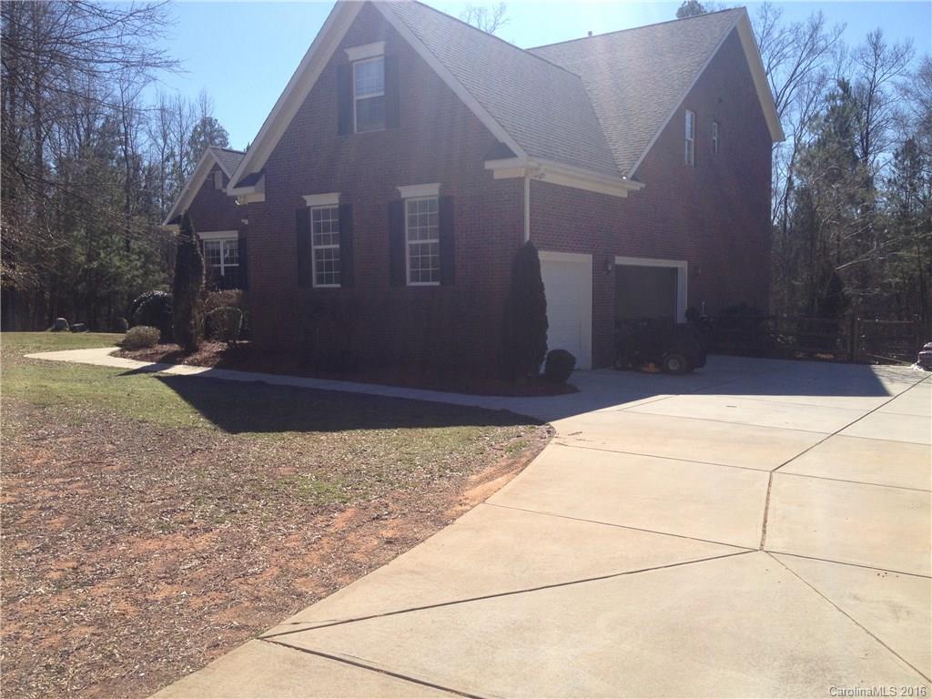 The lakes at Derby Downs - Residential