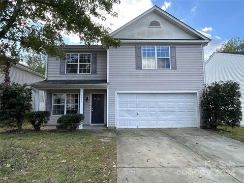 Single Family Residence in Charlotte NC 1213 Jordans Pond Lane.jpg