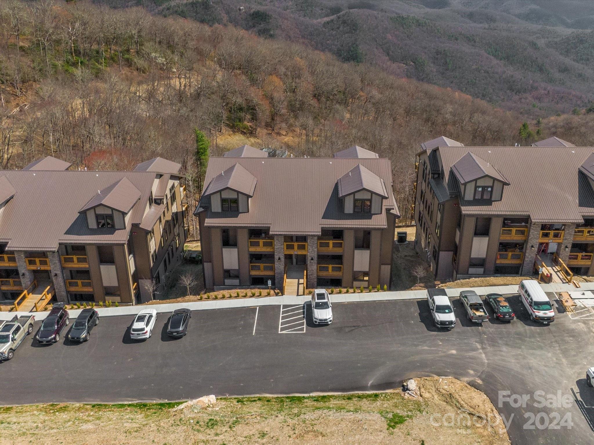 The Bluffs at Blowing Rock - Residential