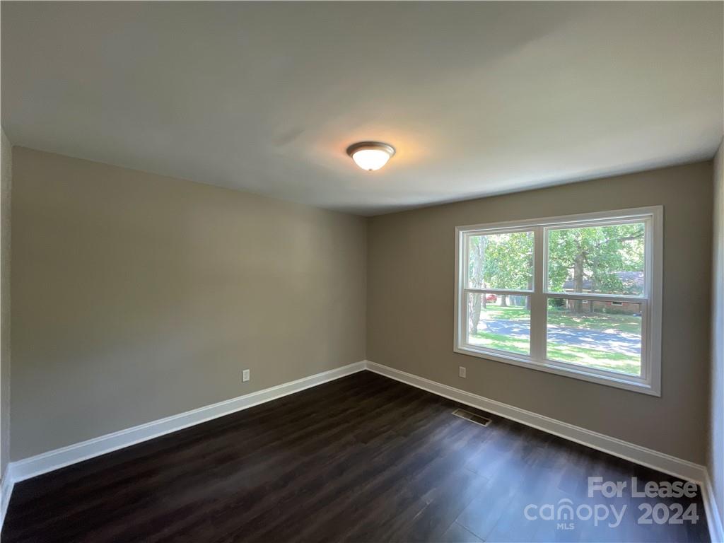 Pine Forest - Residential Lease