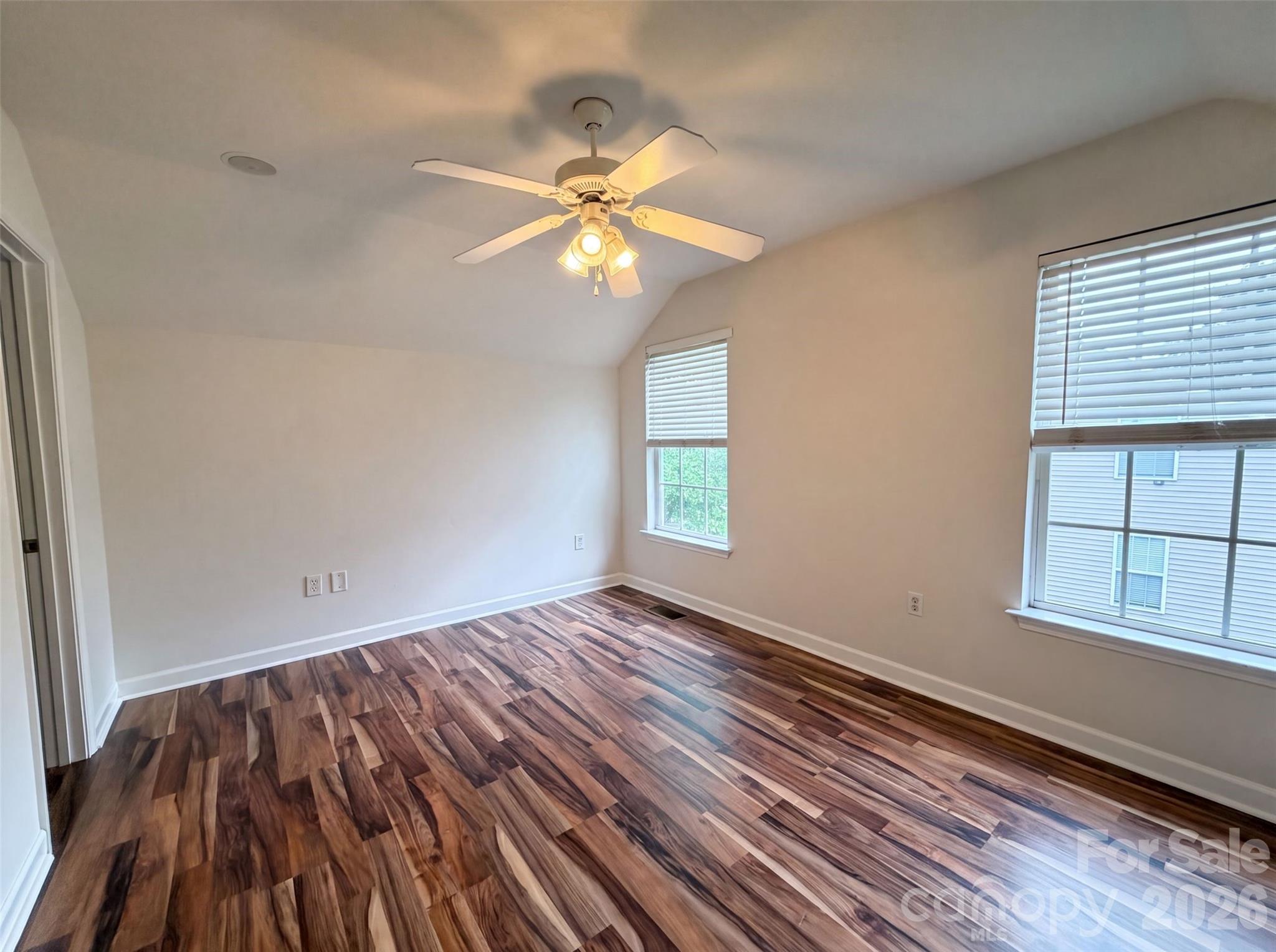 946 Olde Towne Way