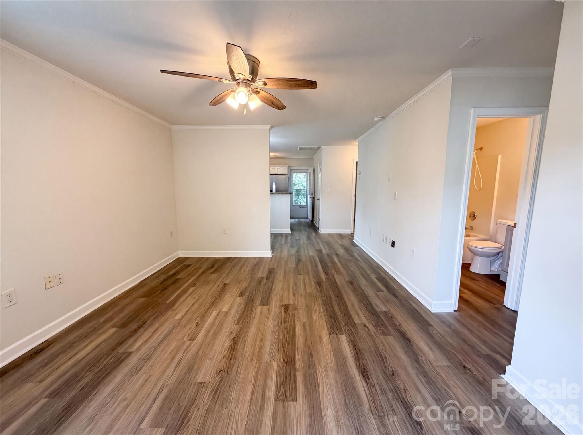 946 Olde Towne Way