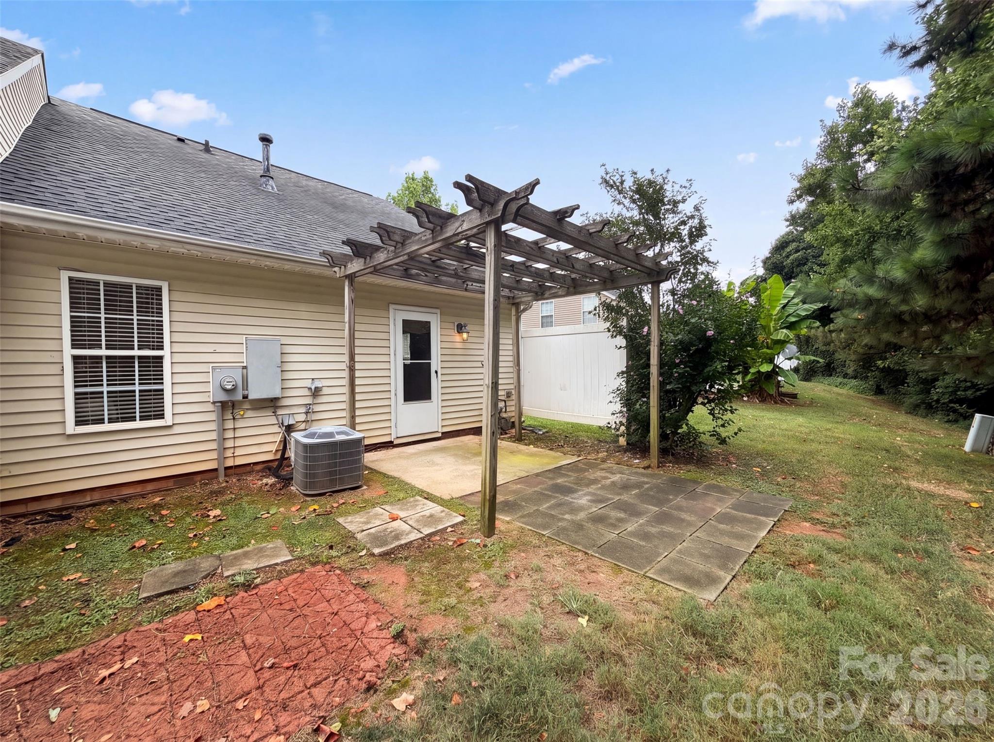 946 Olde Towne Way
