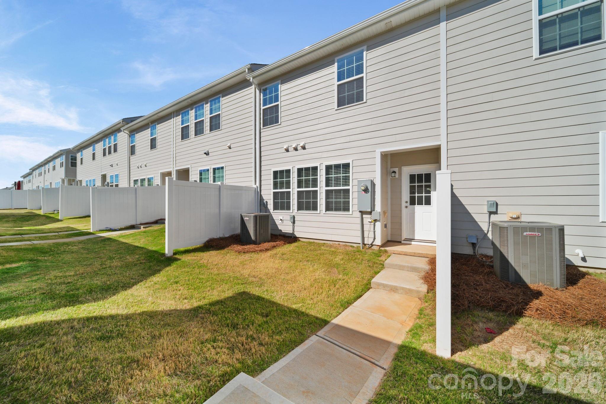 Elizabeth - Residential