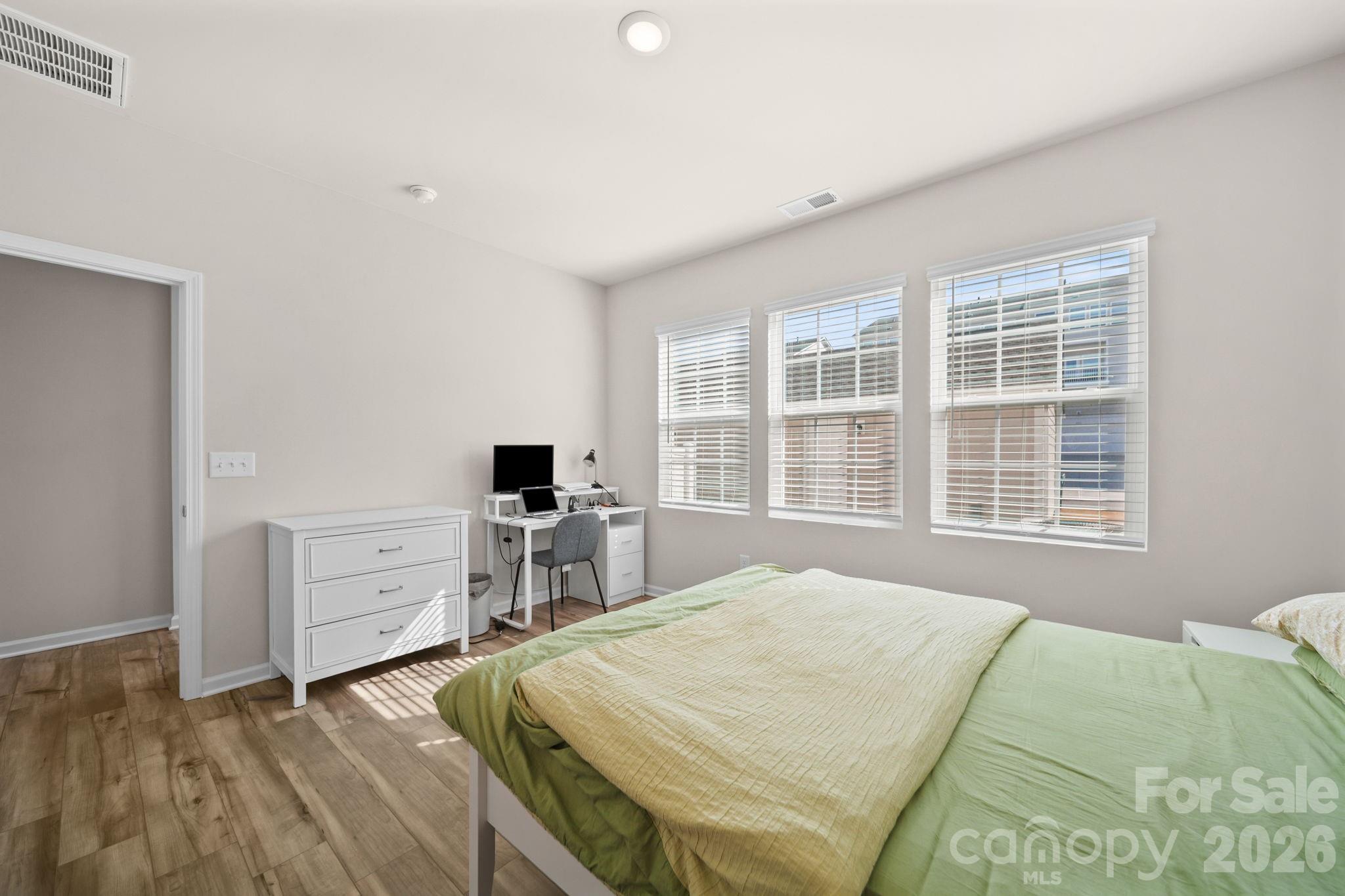 Elizabeth - Residential