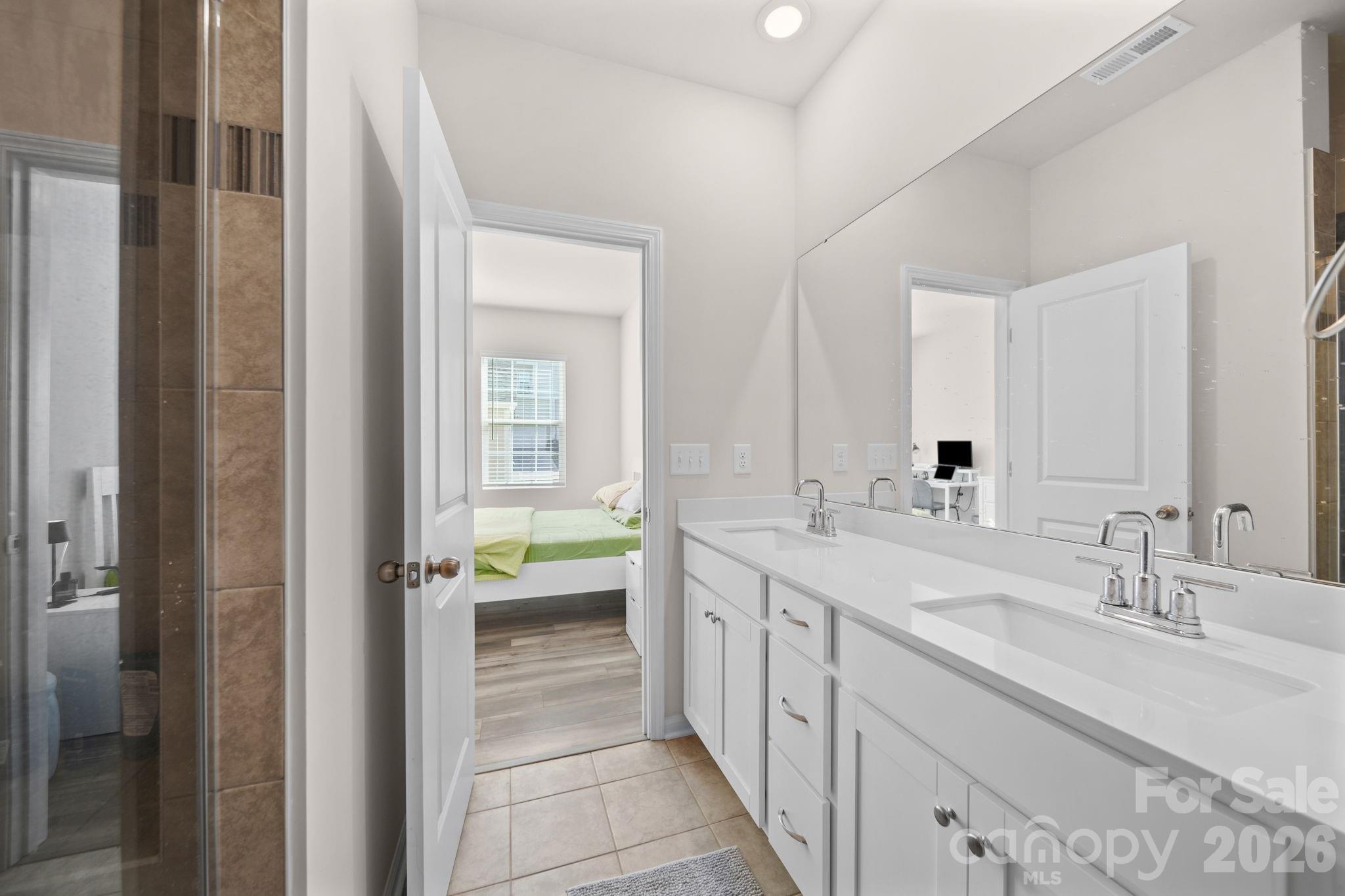 Elizabeth - Residential