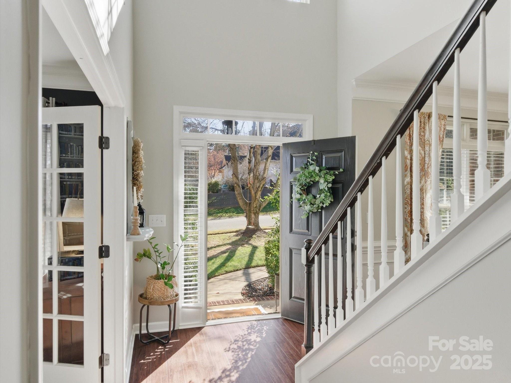 4810 Shadow Pine Drive