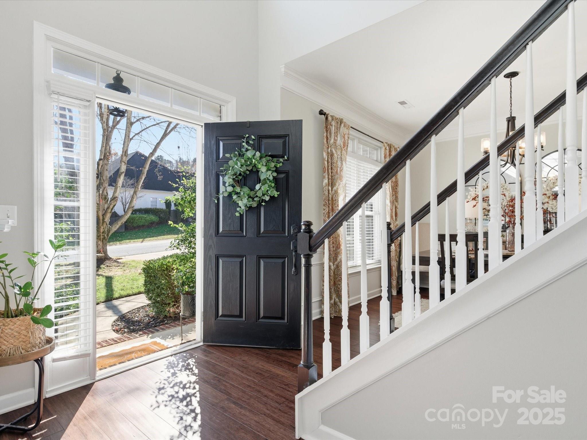 4810 Shadow Pine Drive