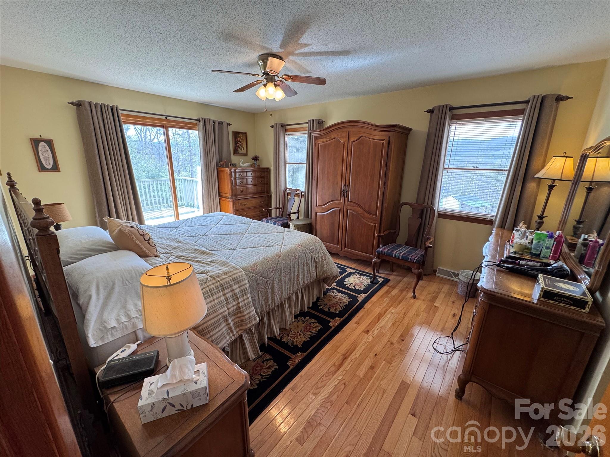 Ivy Ridge - Residential