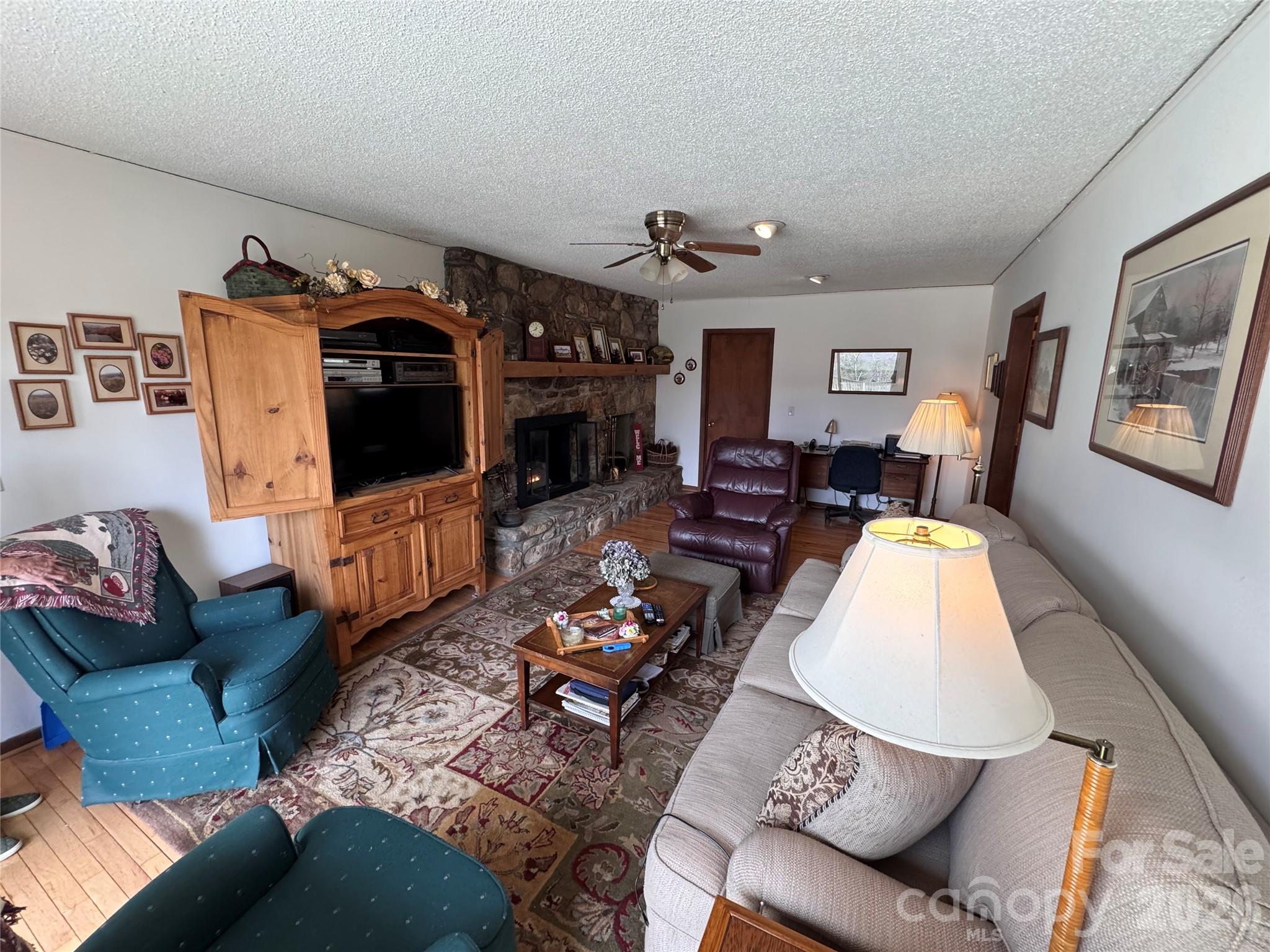 Ivy Ridge - Residential