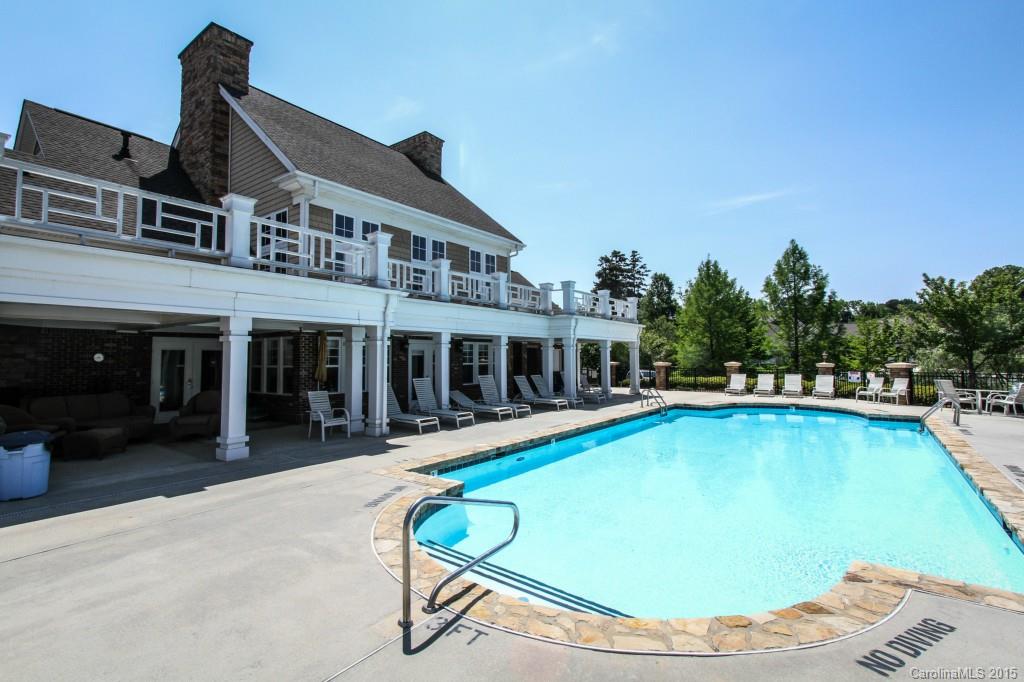 Bella Sera Villas - Residential