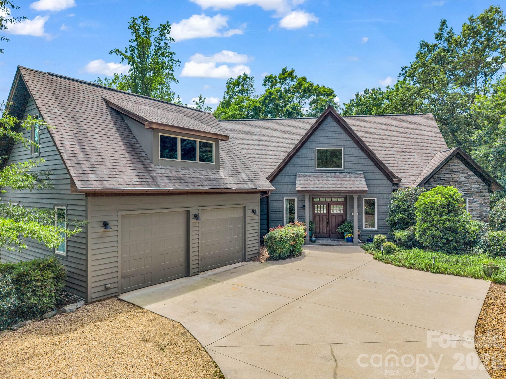 120 Glenn Court