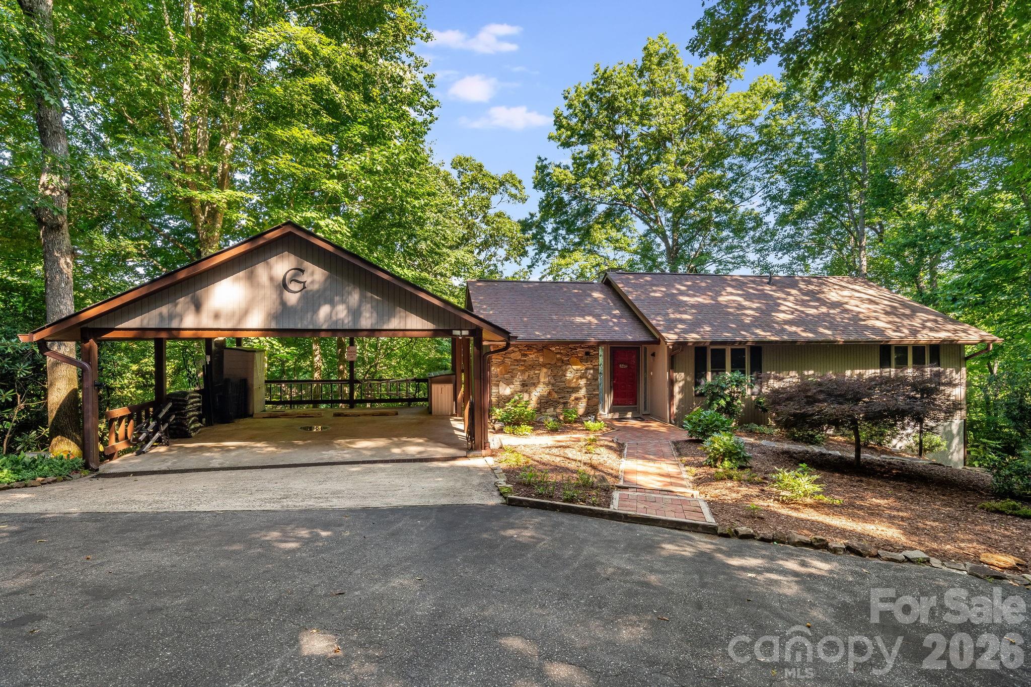 99 Oak Ridge Drive