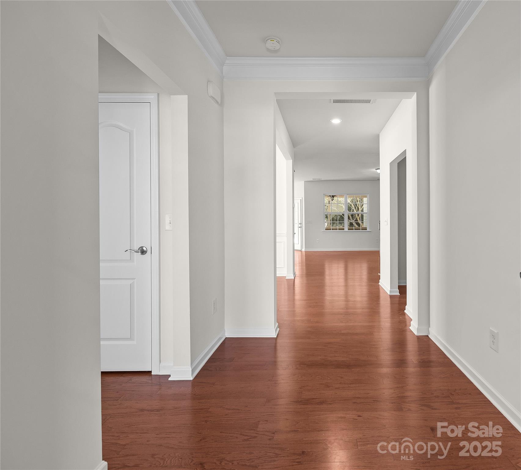 2381 Talon Point Circle