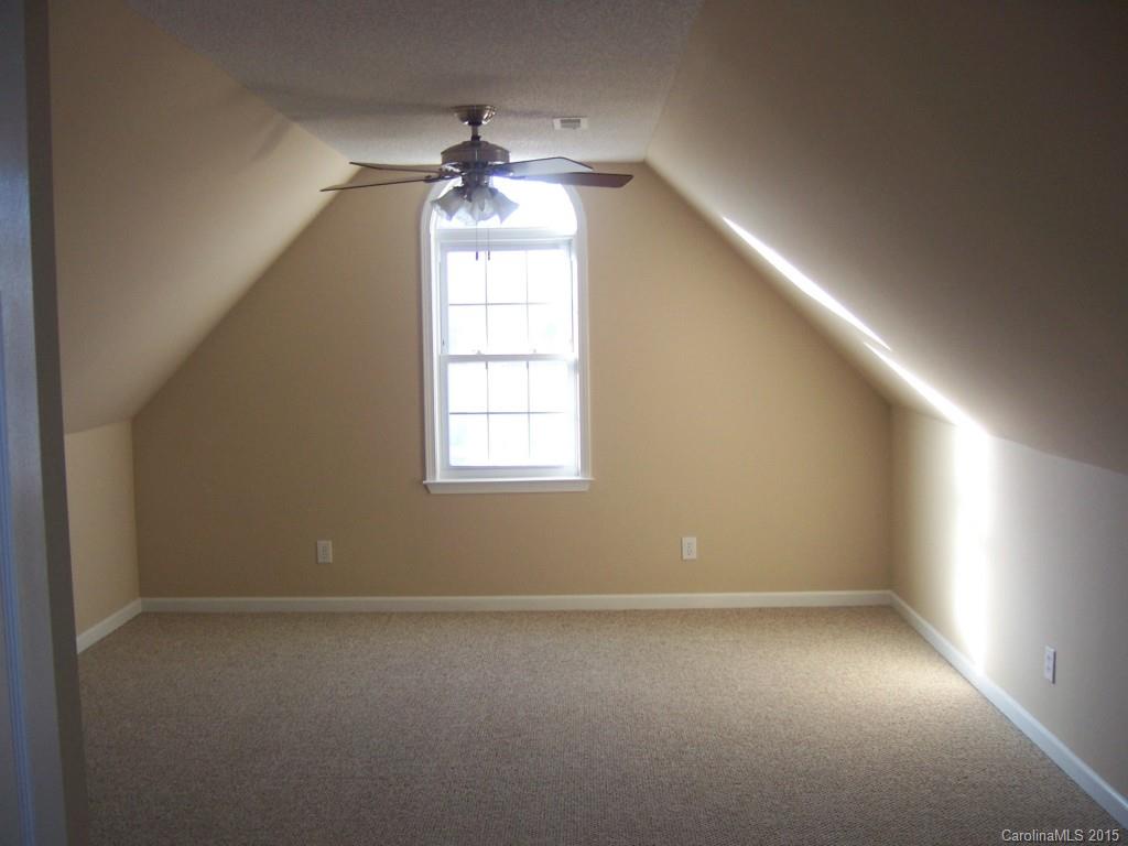 Willow Creek - Residential