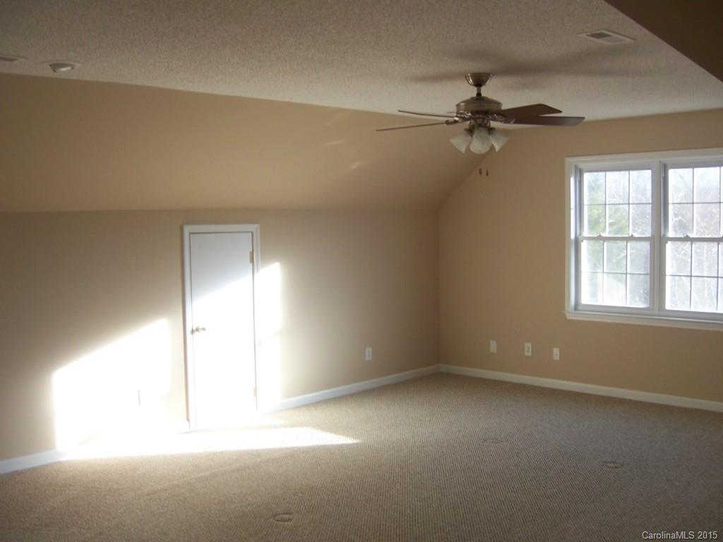 Willow Creek - Residential