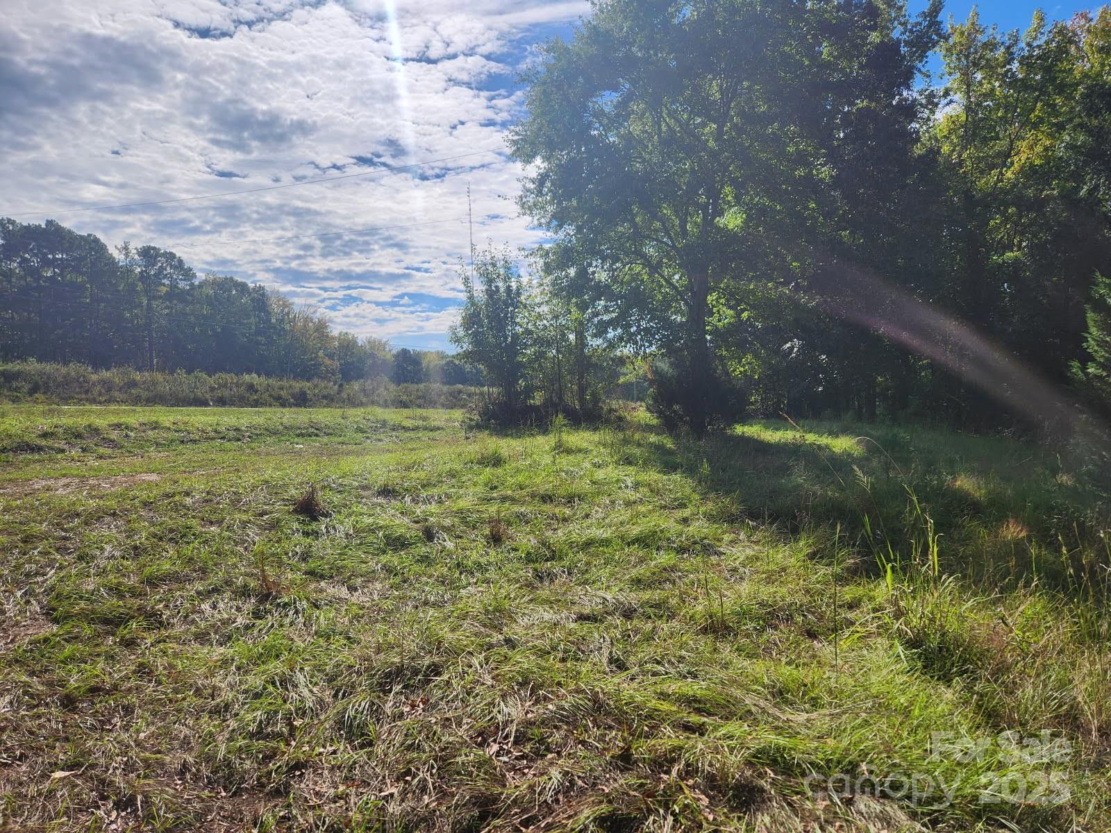 5987 Charlotte Highway