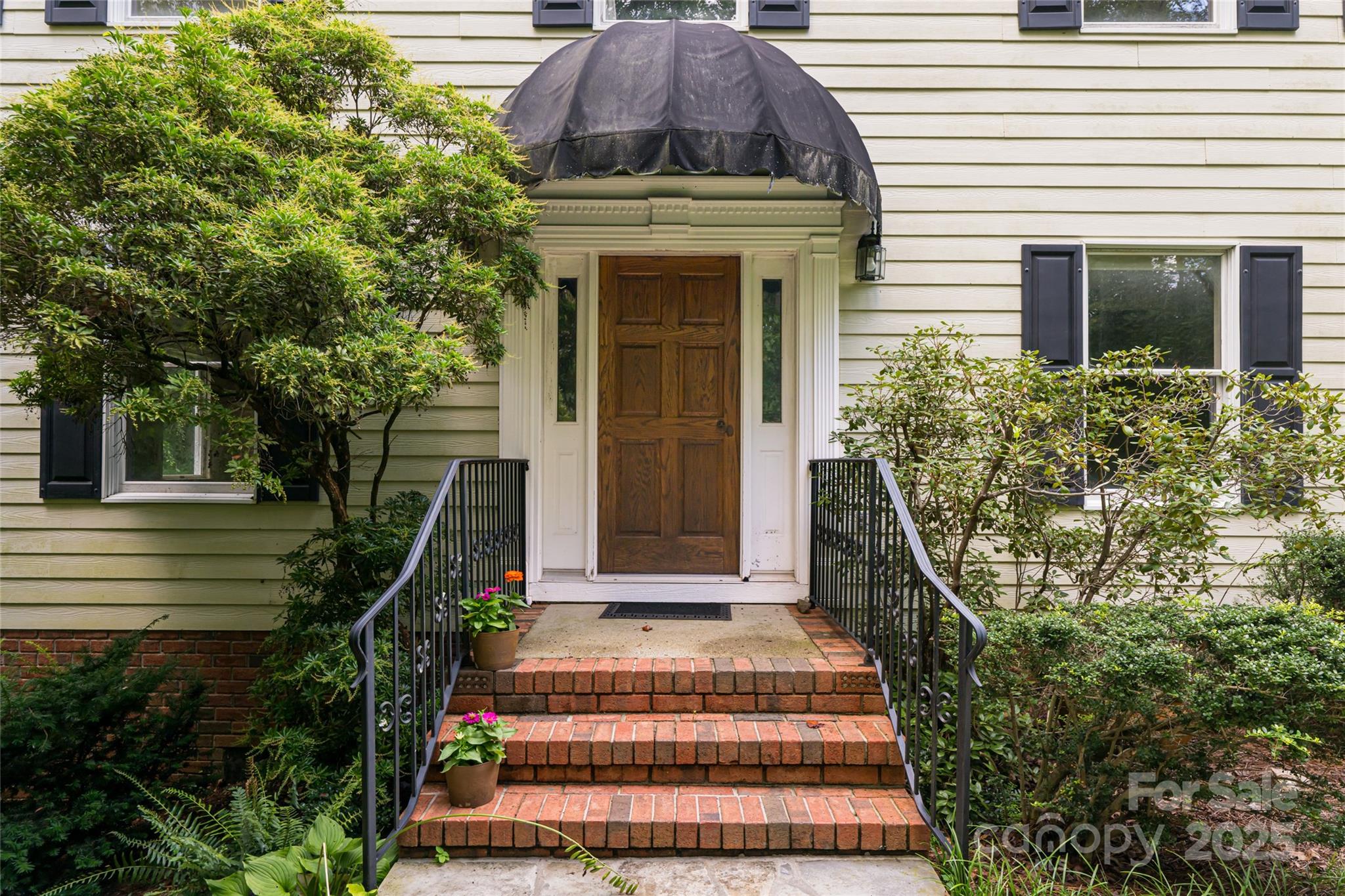 36 Charlyn Drive