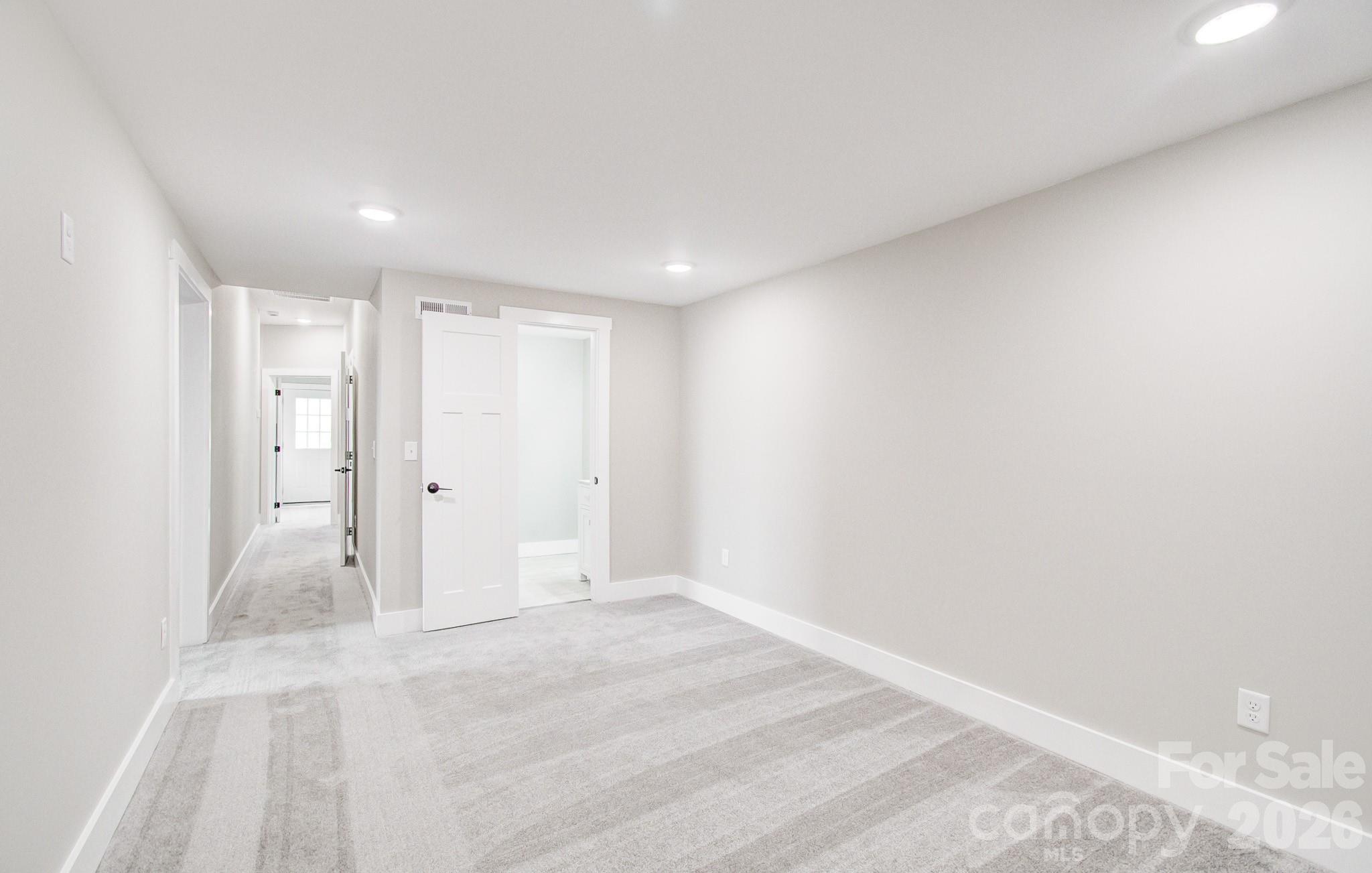 Riverside Woodfin - Residential