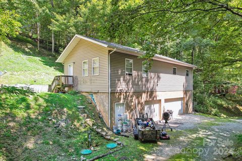 A home in Waynesville