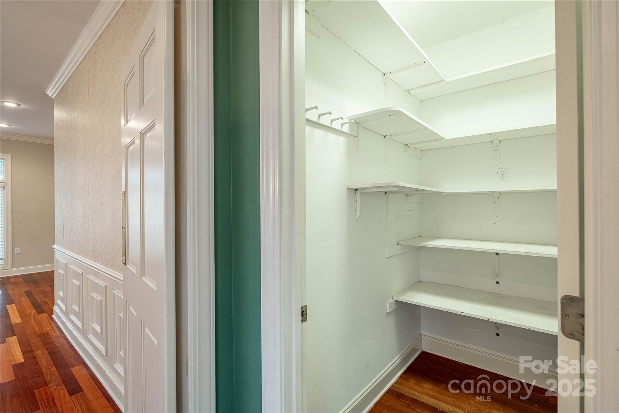 Granada Farms - Residential