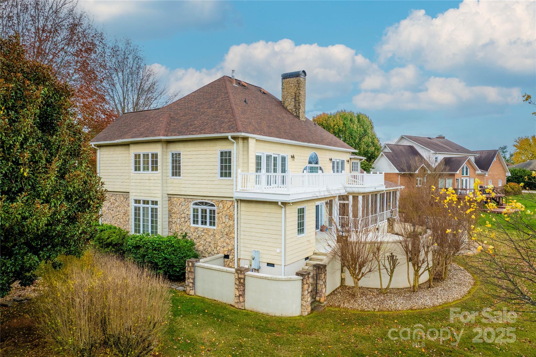 Granada Farms - Residential