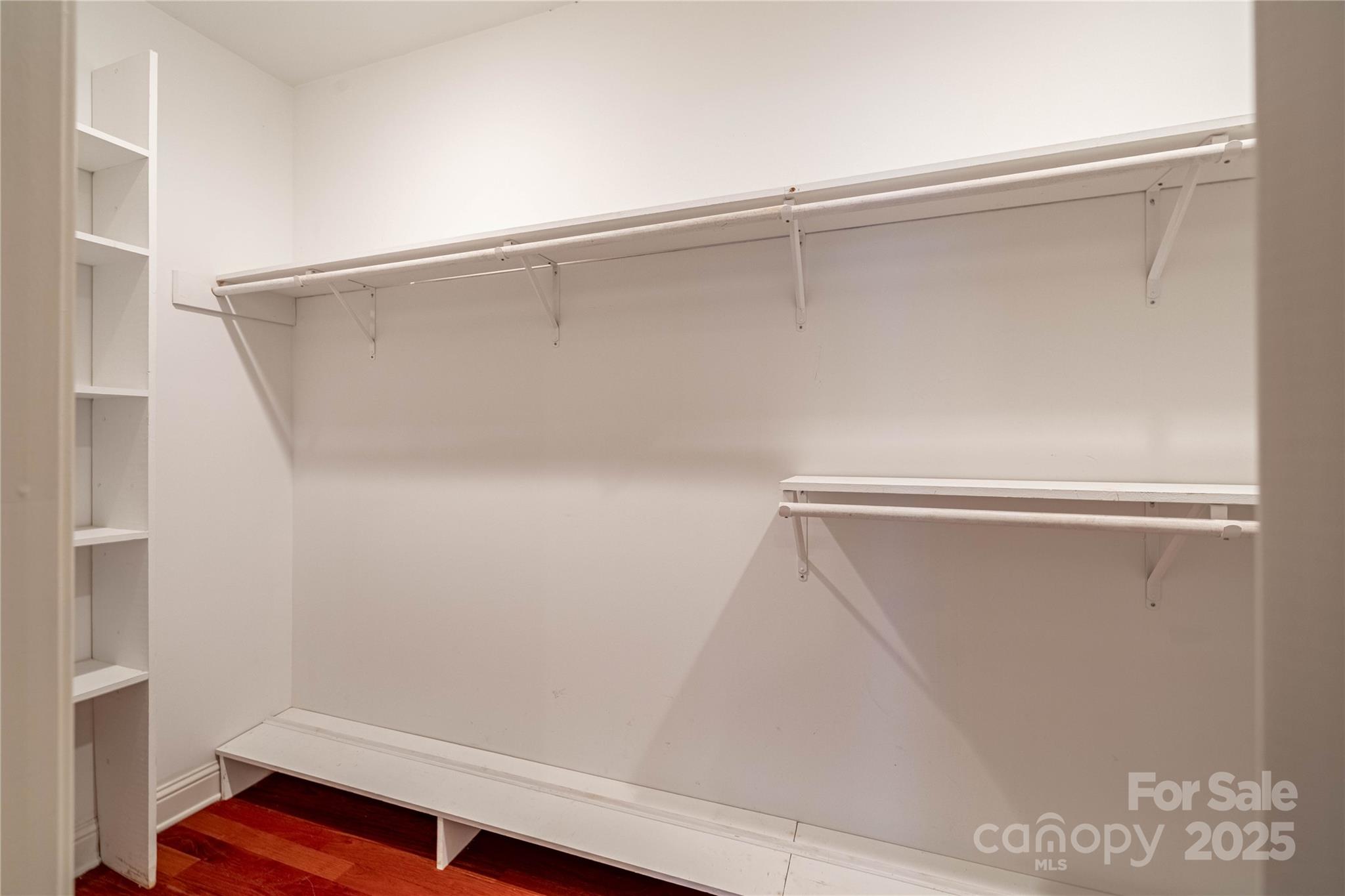 Granada Farms - Residential