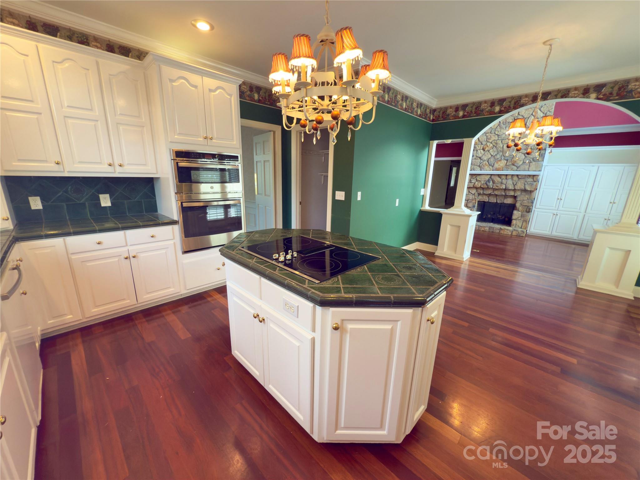 Granada Farms - Residential