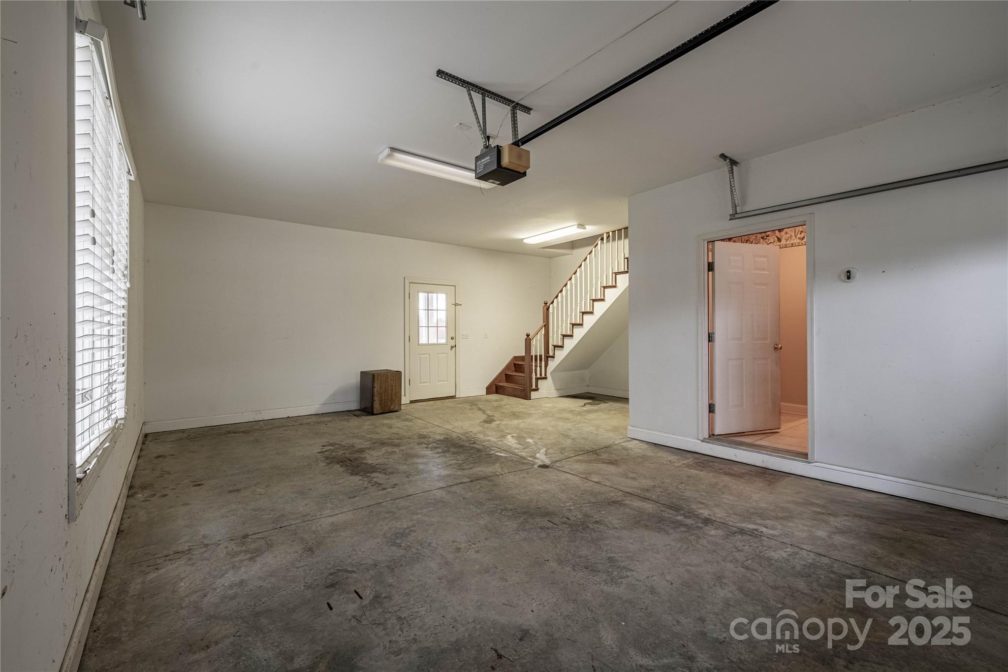 Granada Farms - Residential